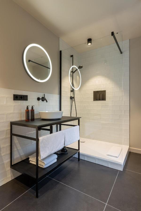 The Adams - Self Check In Hotel